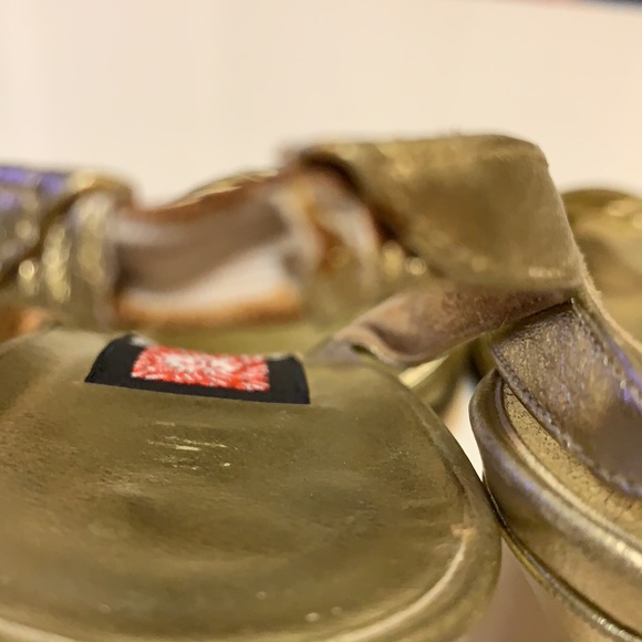ANNE KLEIN GOLD FOIL LEATHER Heels SHOES MADE IN ITALY LEATHER SZ 6 METALLIC - Picture 12 of 13
